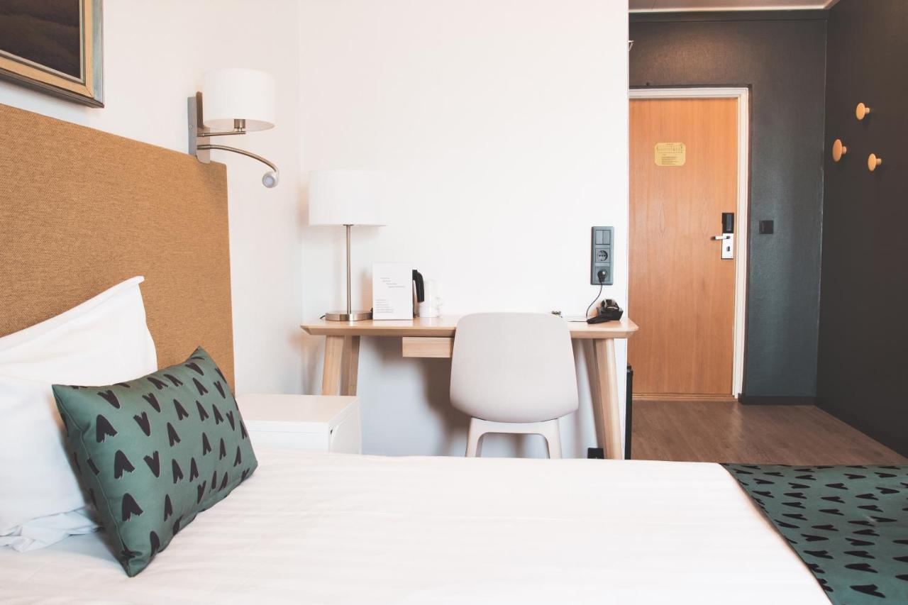 Hotel Aakenus Рованиеми Экстерьер фото