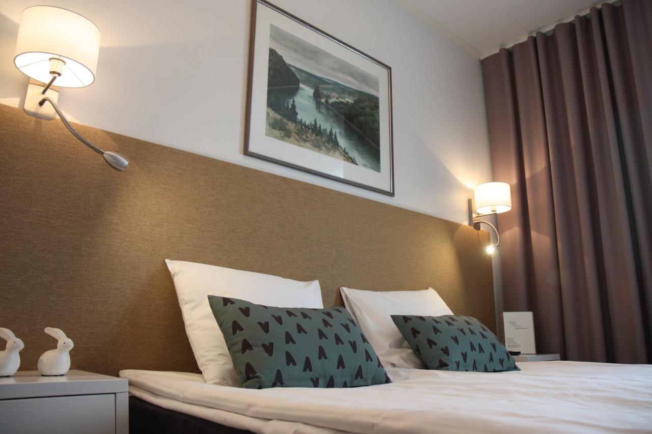Hotel Aakenus Рованиеми Экстерьер фото