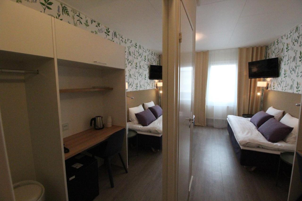 Hotel Aakenus Рованиеми Экстерьер фото