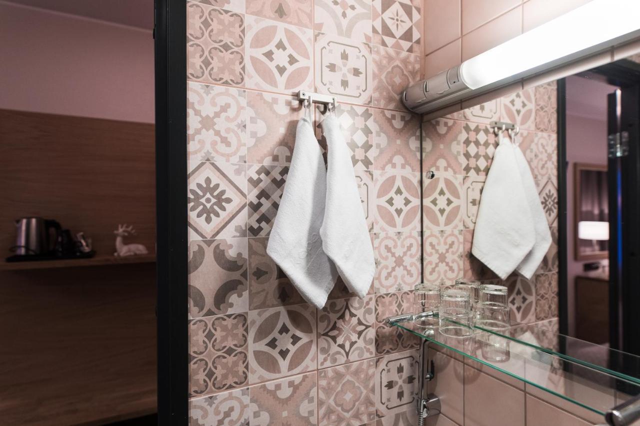 Hotel Aakenus Рованиеми Экстерьер фото